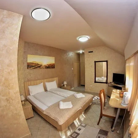 Apartmani Zecevic Никшич Экстерьер фото